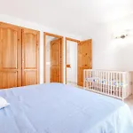 Beach Front Home In Platja D'Aro With Wifi Сasa de vacaciones