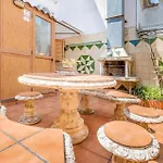 Beach Front Home In Platja D'Aro With Wifi