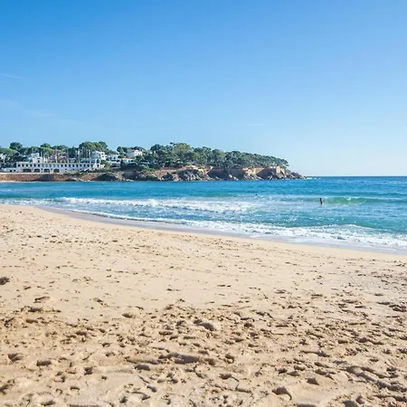Beach Front Home In Platja D'Aro With Wifi Platja d'Aro (Playa de Aro)