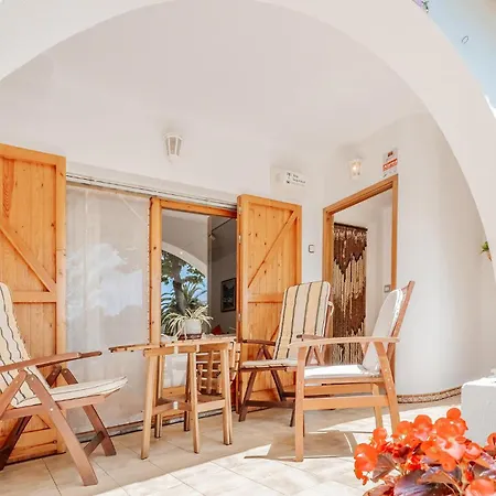 Beach Front Home In Platja D'Aro With Wifi Platja d'Aro (Playa de Aro)